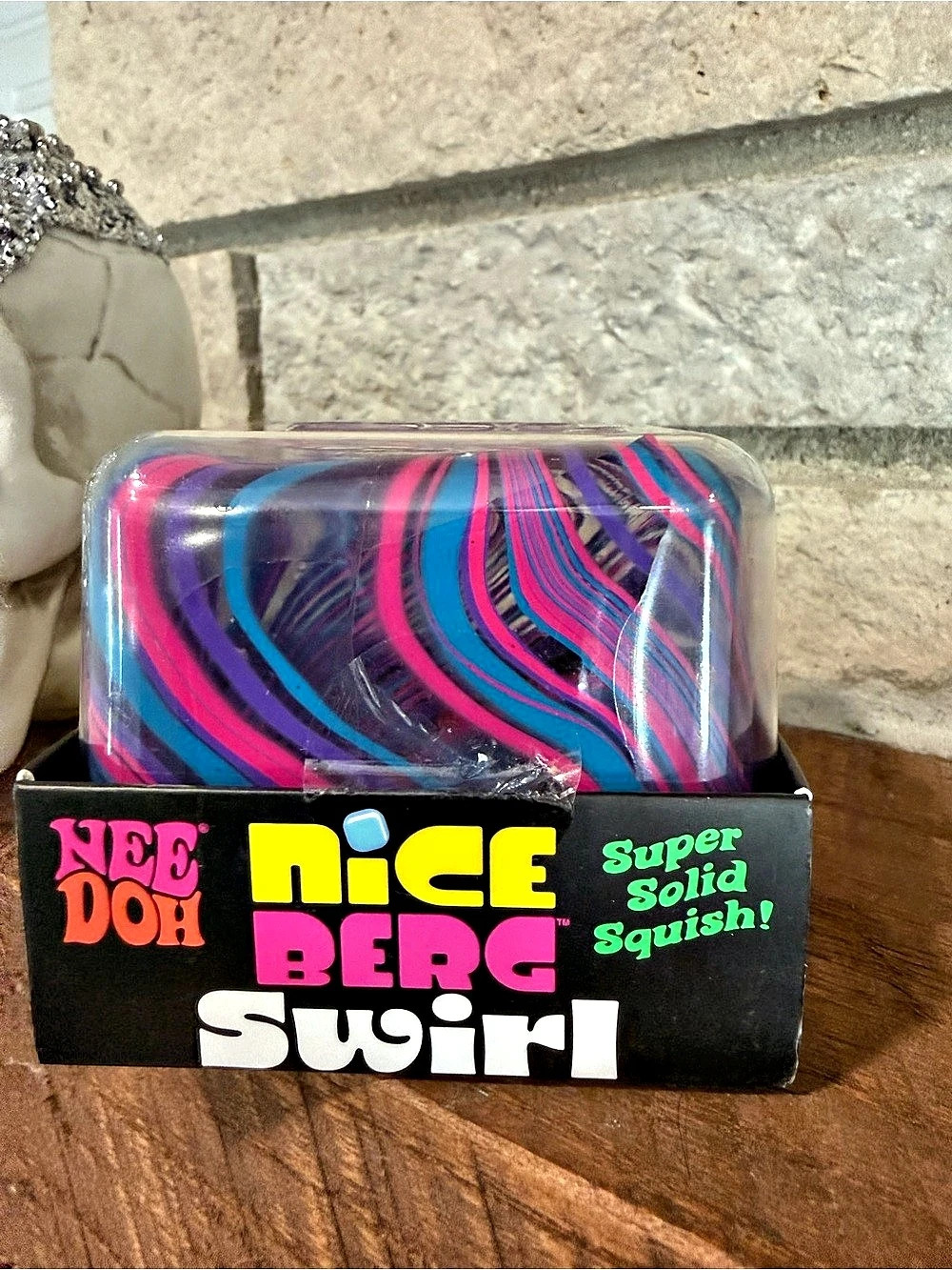 NeeDoh Nice Berg Swirl Squishy in Pink & Blue NWT